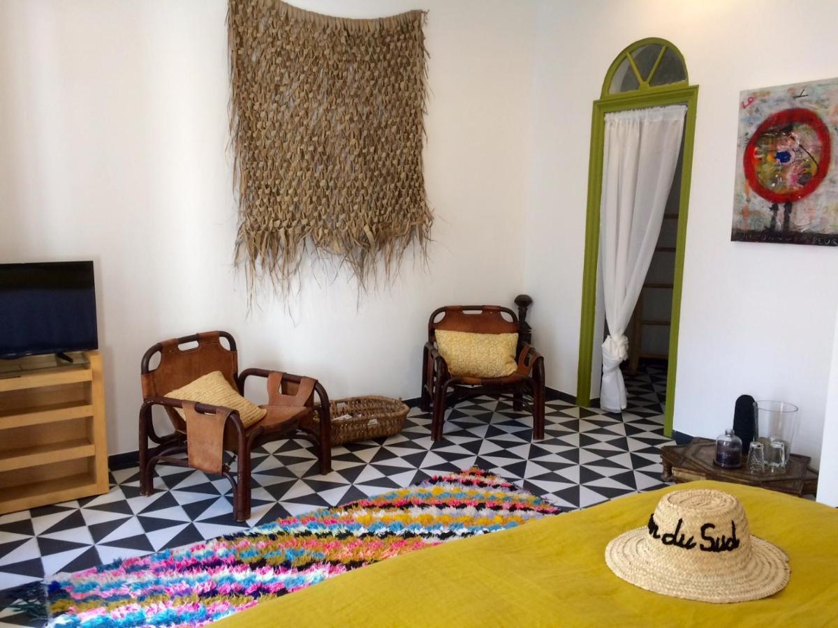 Chambres Dhotes Cocon Du Sud นีมส์ ภายนอก รูปภาพ